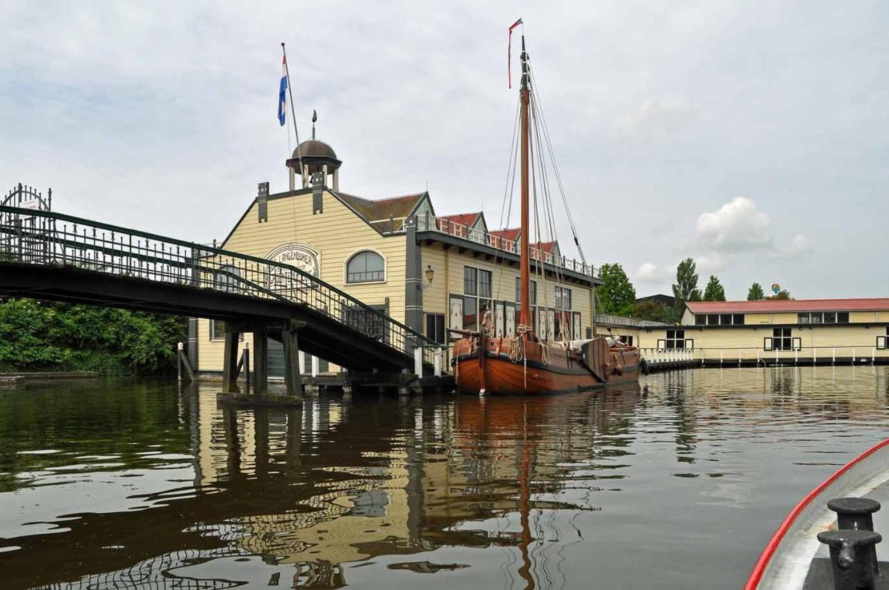 Vrijstaand Chalet Met Veel Buitenruimte En Veranda Vila Zuid-Scharwoude Exterior foto