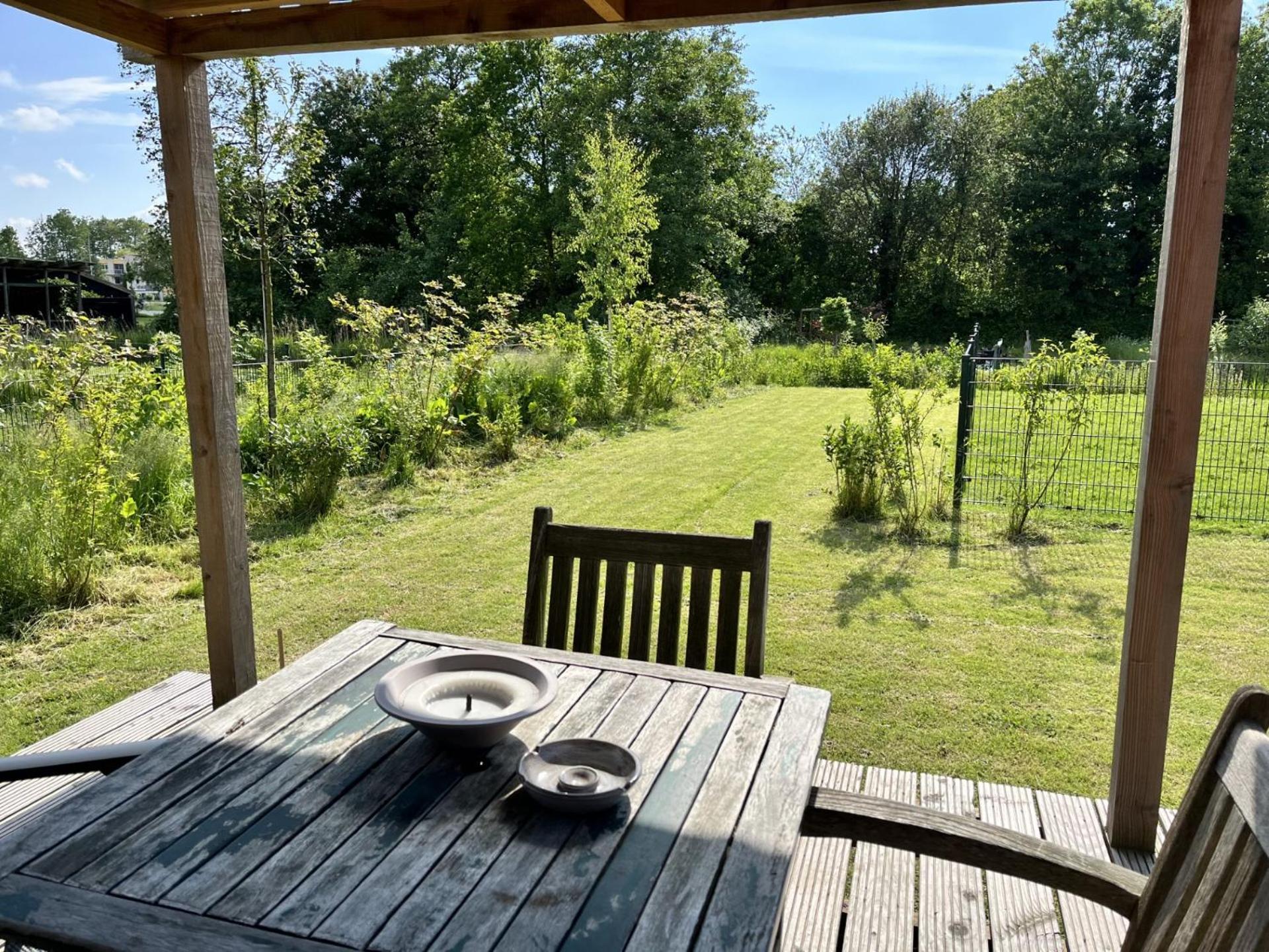 Vrijstaand Chalet Met Veel Buitenruimte En Veranda Vila Zuid-Scharwoude Exterior foto