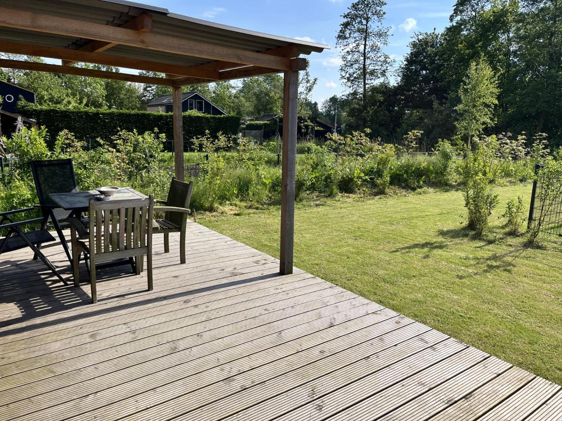 Vrijstaand Chalet Met Veel Buitenruimte En Veranda Vila Zuid-Scharwoude Exterior foto